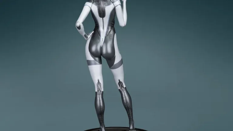 EDI and Thane Krios are the latest Mass Effect figures here to defend your collection!