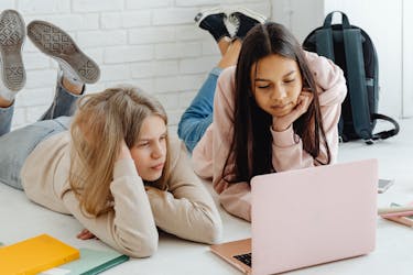 Goal Setting for Teens: How to Build a Better Academic and Personal Life