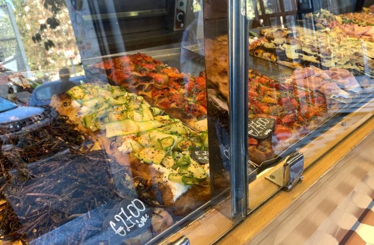 12 Delicious Must Try Foods in Rome
