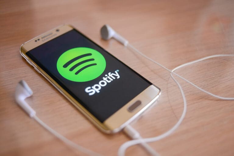 Spotify passes 300 million premium subscribers as revenue rises 14%
