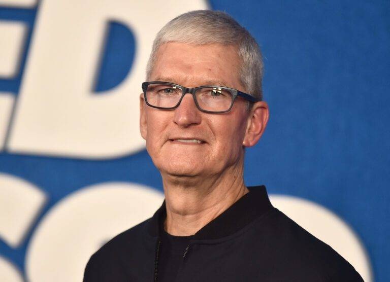 Apple faces £2bn UK lawsuit over app tracking rules