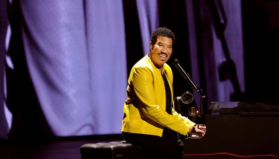 Get Well Soon! Lionel Richie Hospitalized In ICU Following St. Louis Performance