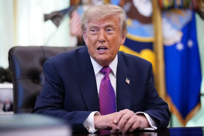 Trump Urges Canadian Companies to Move to US to Avoid Tariffs