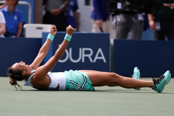 Zheng Qinwen Survived A Near Death Experience At The U.S. Open
